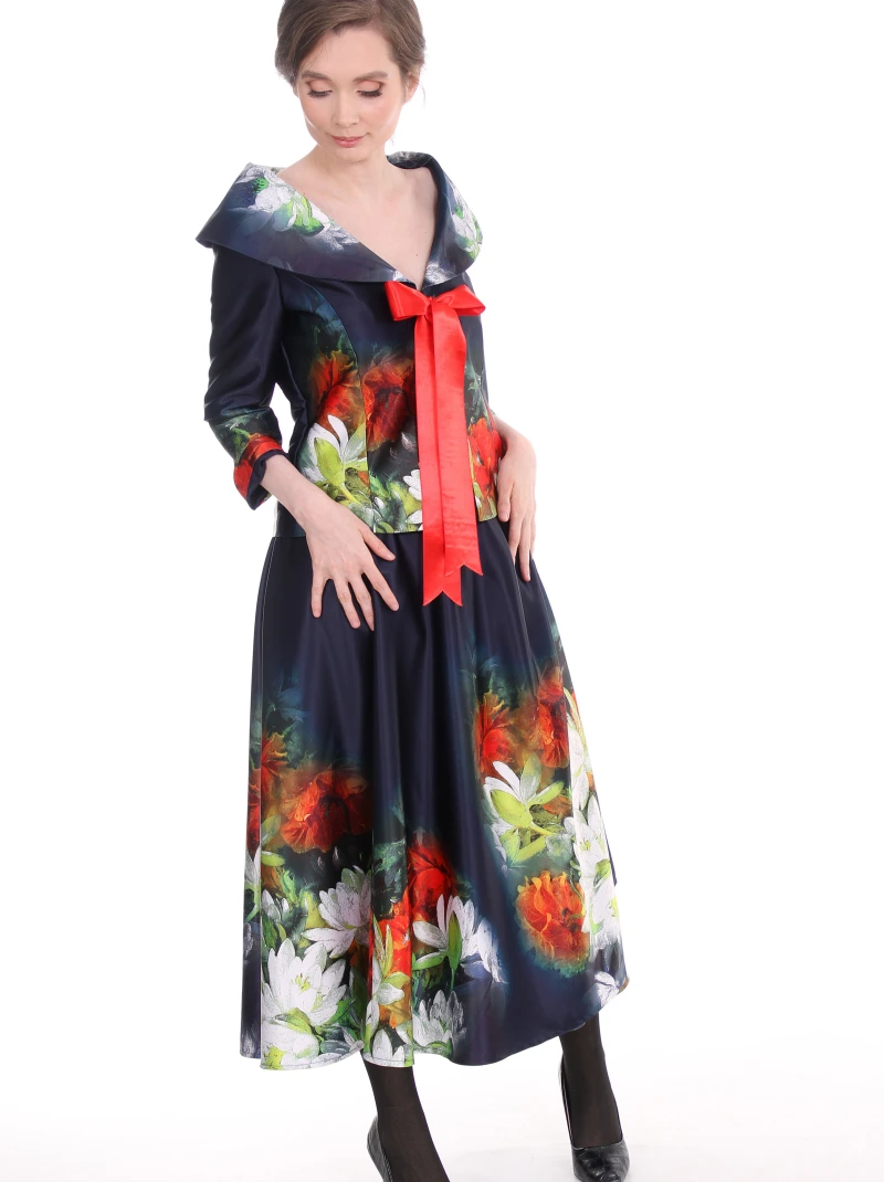Costum Delicate Lady